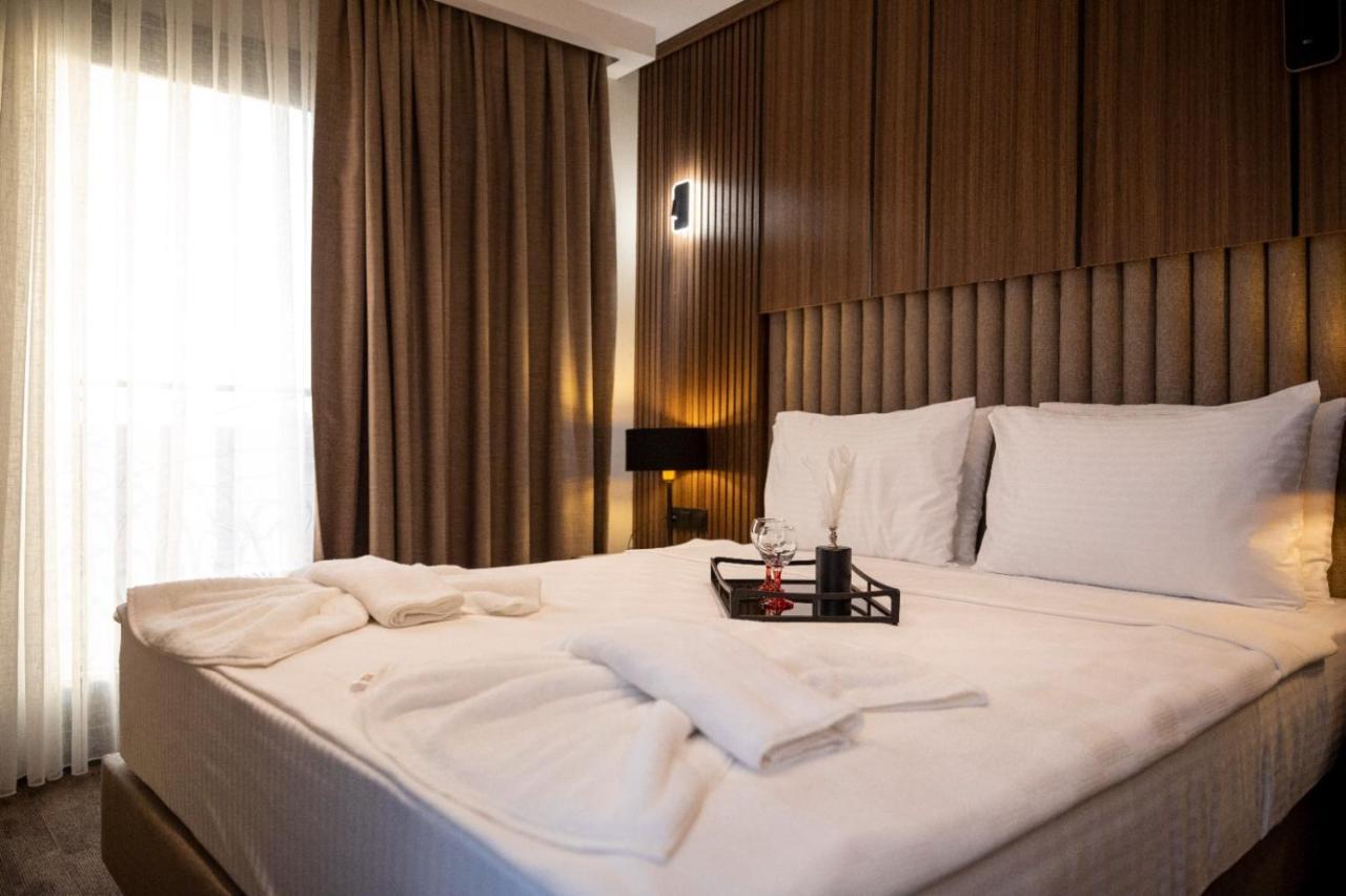 Monalisa Hotels Кушадасы Экстерьер фото